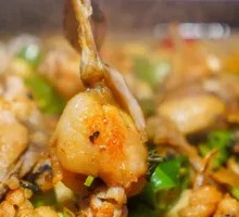 Pickled Pepper Bullfrog Clay Pot Rice