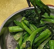 Stir-Fried Bok Choy with Garlic