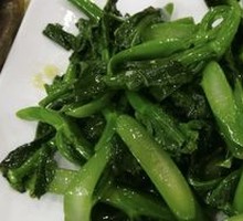 Stir-Fried Mustard Greens with Ginger Sauce