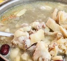 Ganoderma Chicken Pot