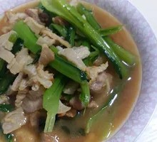 Stir-fried Cabbage Stem with Pork