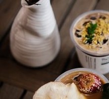 Camellia Latte Coffee