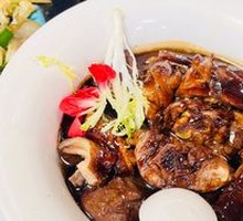 Signature Braised Goose