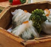 Fresh Shrimp and Chives Dumplings