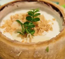 Signature Papaya Gelatin Coconut Chicken