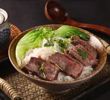 Stewed Beef Brisket in Clay Pot