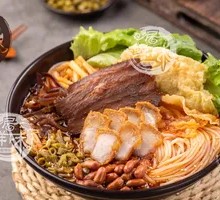 Braised Pork and Barbecue Pork Luosifen