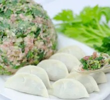 Celery and Pork Dumplings with Fragrant Scallion