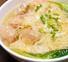 Wonton Beef Noodle Soup