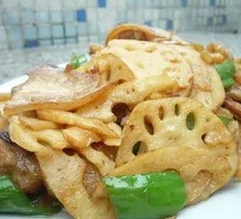 Lotus Root Stir-Fried with Pork