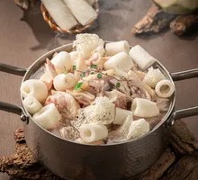 Bamboo Shoot Coconut Wenchang Chicken