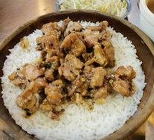Braised Pork Rib Rice with Soy Sauce