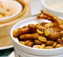 Braised Chicken Feet in Abalone Sauce