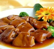 Braised Pork Trotter with Abalone Sauce