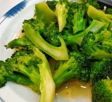 Stir-Fried Broccoli