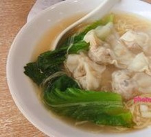 Fresh Shrimp Wonton Noodles