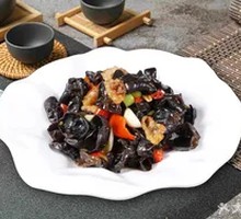 Stir-fried Pork with Wood Ear Mushrooms