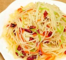 Potato and Beef Noodles