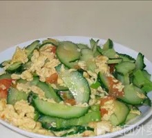 Cucumber and Egg Stir-Fry