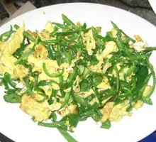 Egg and Green Pepper Rice Bowl