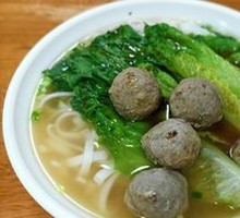 Beef Tendon Meatball Rice Noodles