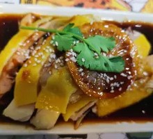 Signature Braised Chicken