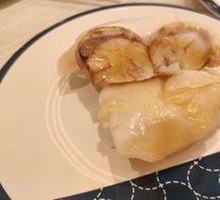 Three-variety Shellfish Sushi Platter