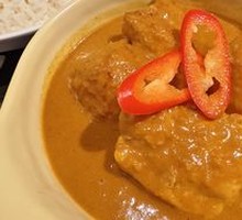 Brother One Curry Chicken Rice