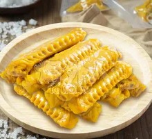 Salt-Baked Duck Wings