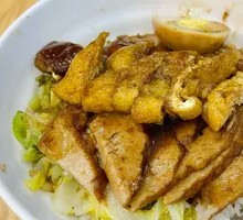 Pork Trotter and Meat Roll Rice