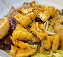 Pork Trotter and Intestine Rice