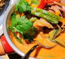 Thai Green Curry Chicken with Coconut Milk