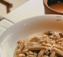 Wheat-Scented Steamed Chicken