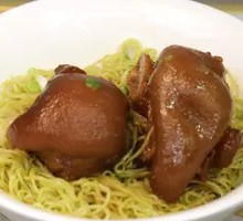 Fragrant Pork Hand Noodles