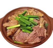 Beef Shank Stew in Large Pot