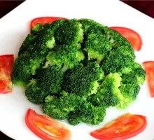 Stir-Fried Broccoli with Garlic
