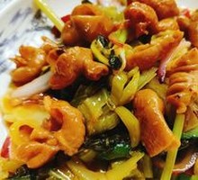 Sour Cabbage Stir-Fried Intestines