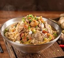Old Friend Pork Offal Noodles