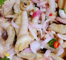 Spicy and Sour Chicken Feet