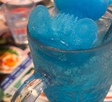 Dream Blue Bear Sparkling Water