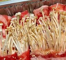 Beef Rolls with Enoki Mushrooms