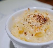 Cheesy Baked Mashed Potatoes