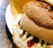 菠萝堡
