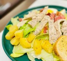 Classic Chicken Caesar Emperor Salad