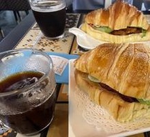 Chicken Cutlet Croissant