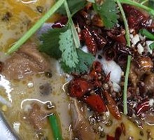 Fatty Intestine Sour Cabbage Fish