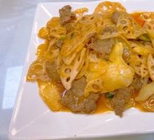 Stir-Fried Beef with Purple Ginger and Lotus Root