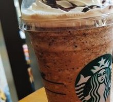 Matcha Cocoa Crunch Frappuccino