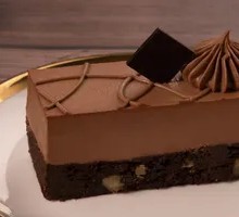 Classic Walnut Brownie