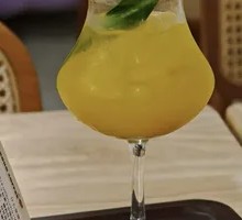 Mango Sticky Rice Kombucha